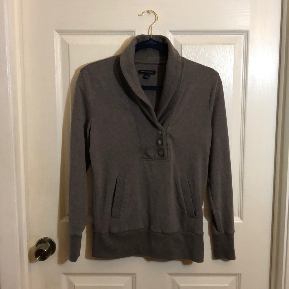 Banana Republic Pullover